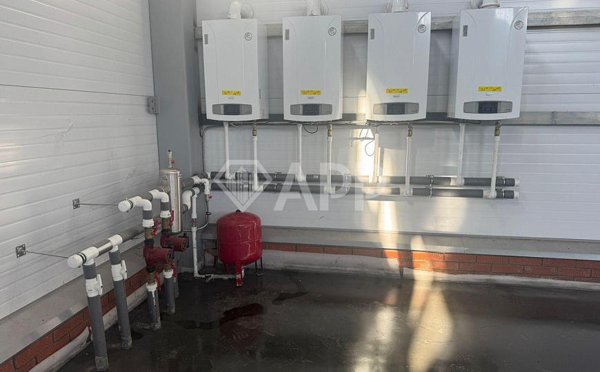 Сдаю 1292 м² на Промпарковой! фото