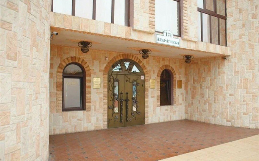 Помещение свободного назначения, 2 400 м² фото