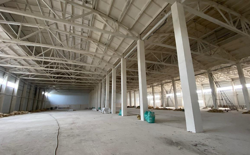 Сдам производственное помещение, от 3000 до 10800 м² фото