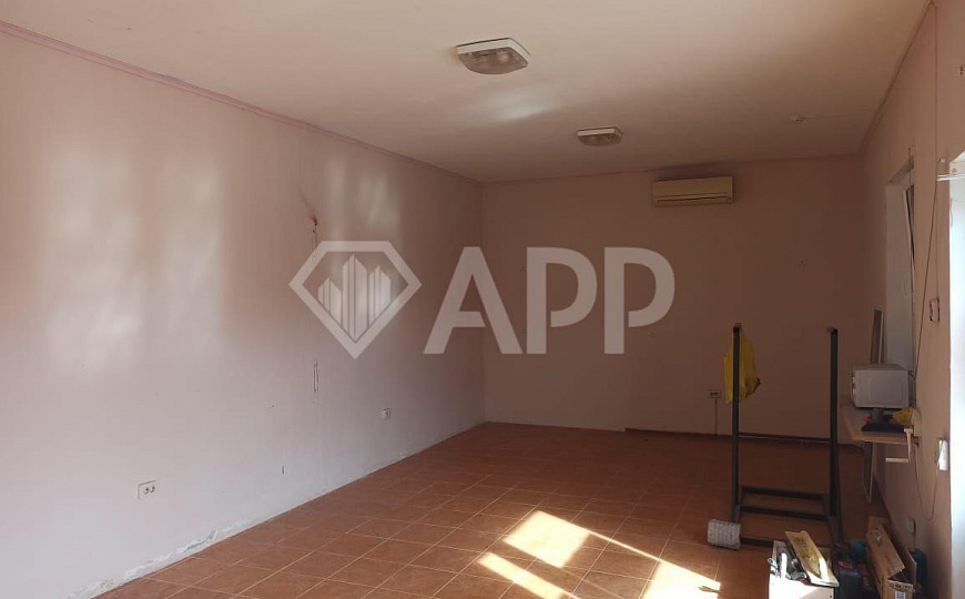 Сдаю помещение на первой линии, 74 м² фото