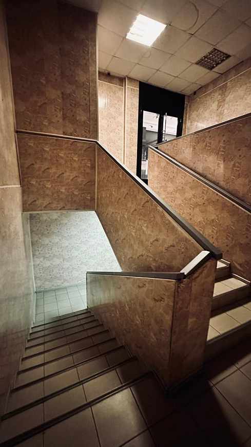 Продам помещение свободного назначения 381кв.м фото