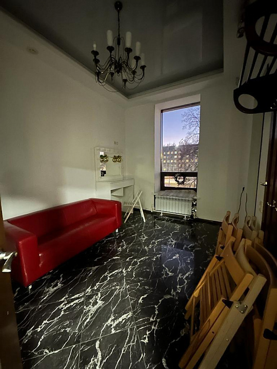 Продам помещение свободного назначения 381кв.м фото