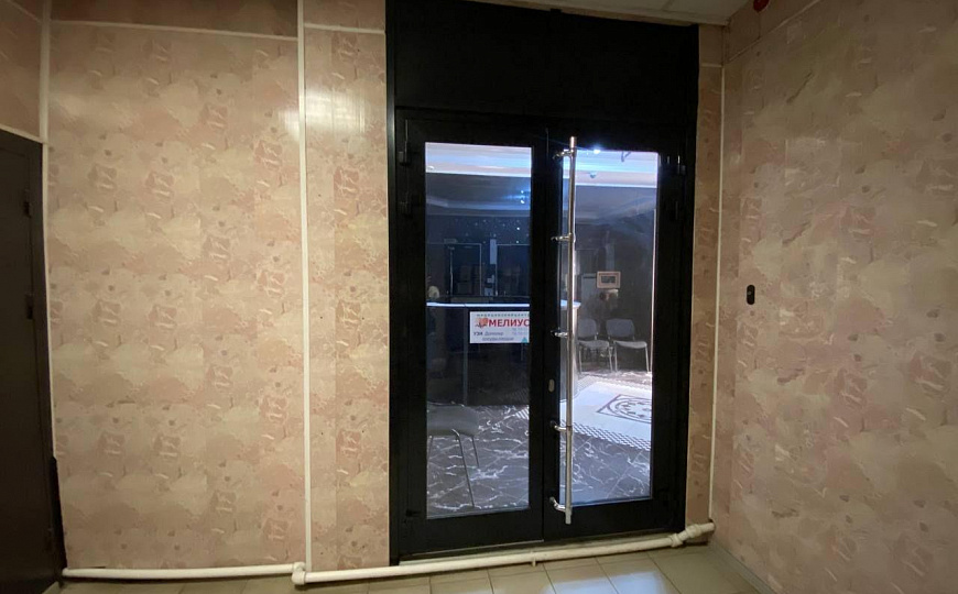 Продам помещение свободного назначения 381кв.м фото