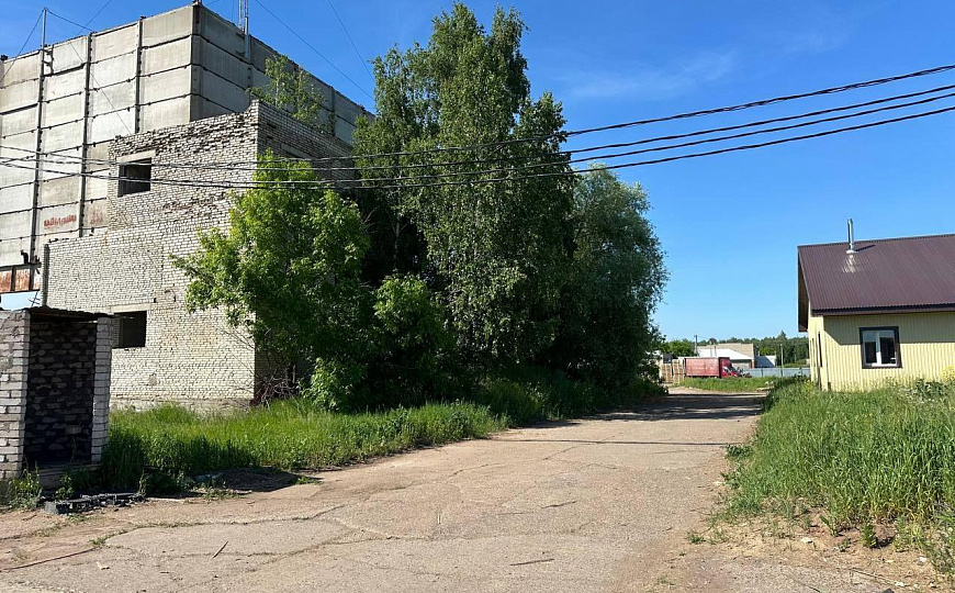 Продается земельный участок площадью 1600 кВ.м, назначение - сельхоз, вид разрешенного использования фото