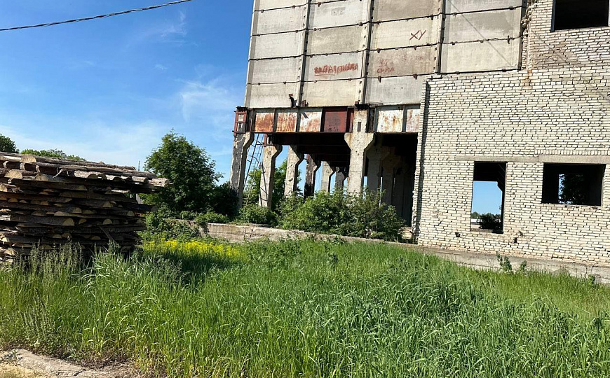 Продается земельный участок площадью 1600 кВ.м, назначение - сельхоз, вид разрешенного использования фото