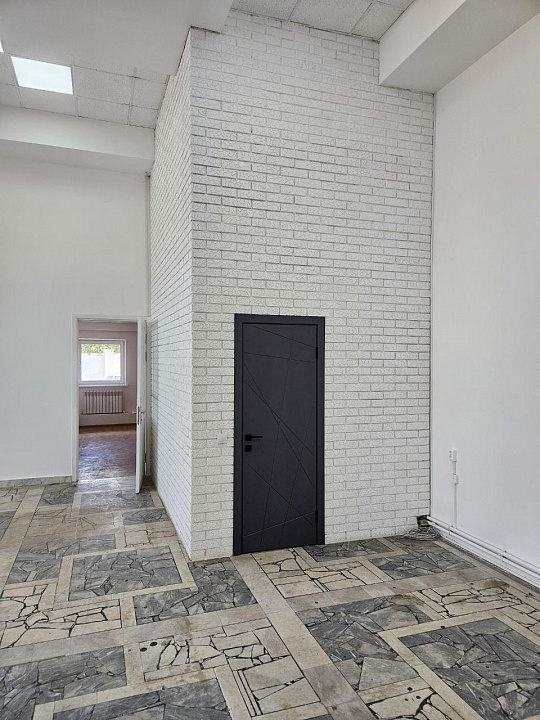 Сдаем торговые площади фото