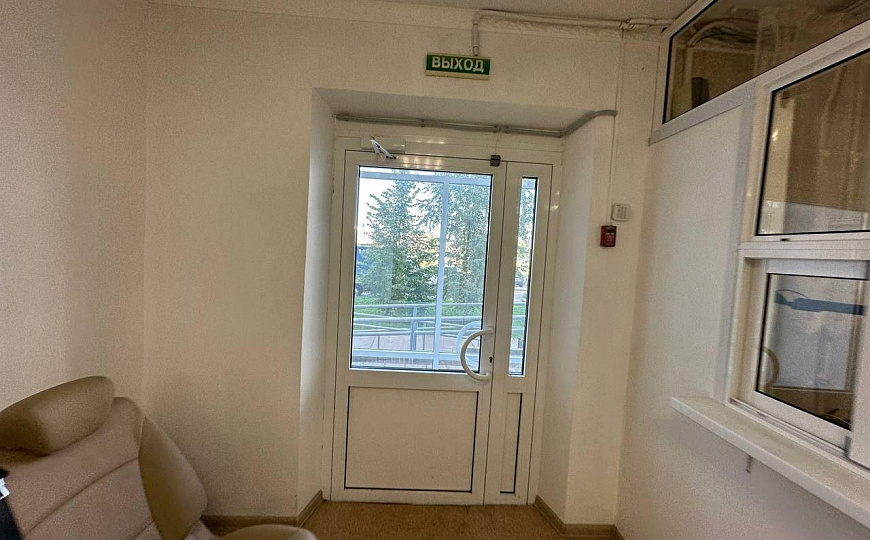 Сдается в аренду коммерческое помещение фото