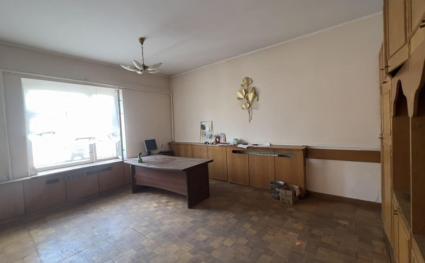Сдам складское помещение, 910 м² фото