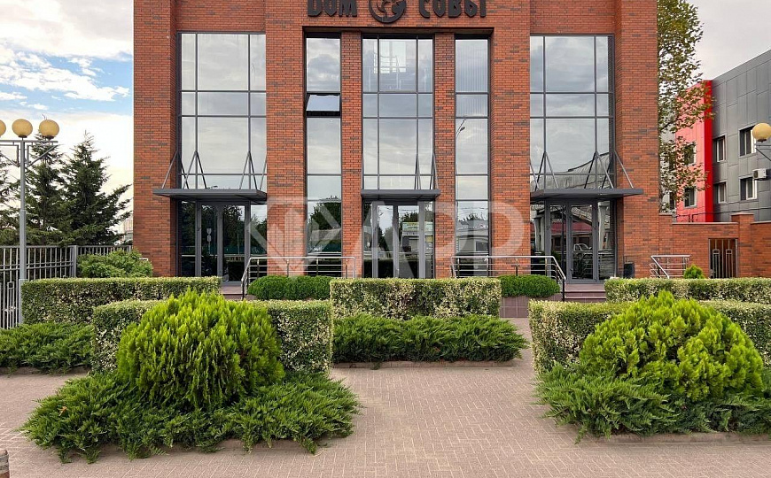 Сдаю офисное помещение, 117 м² фото