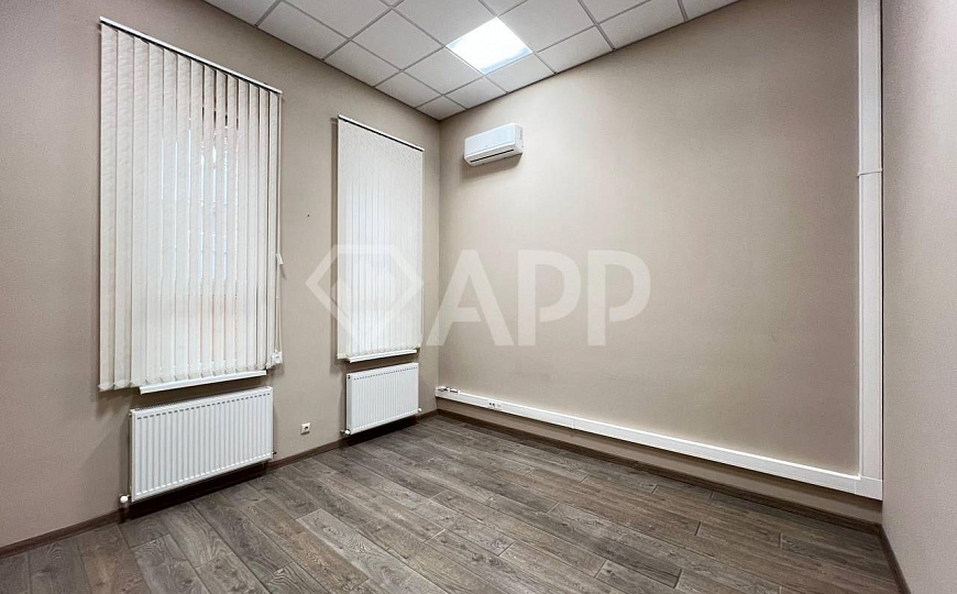 Сдаю офисное помещение, 117 м² фото