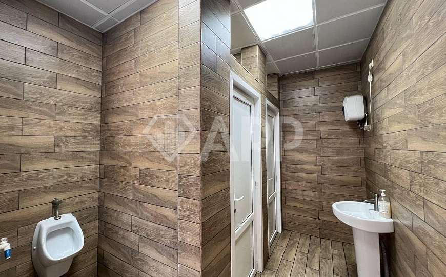 Сдаю производственное помещение, 214,4 м² фото