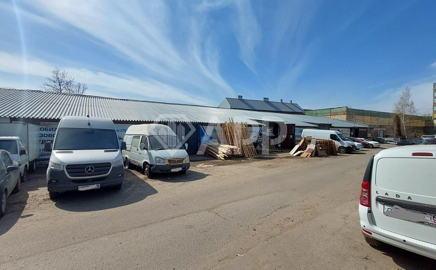 Сдам помещение под магазин, склад. 300 м² фото