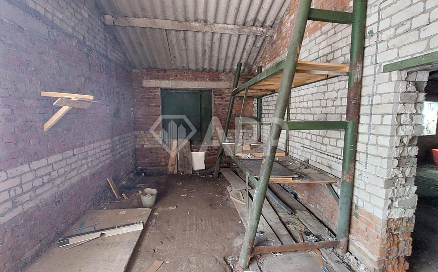 Сдам помещение под магазин, склад. 300 м² фото