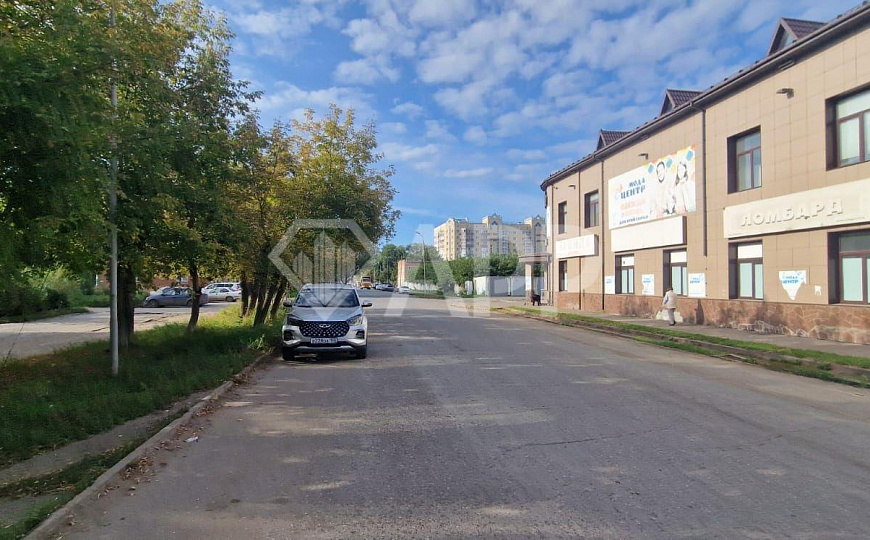 Площадь свободного назначения 200 м2 в БЦ на Профинтерна 6  фото