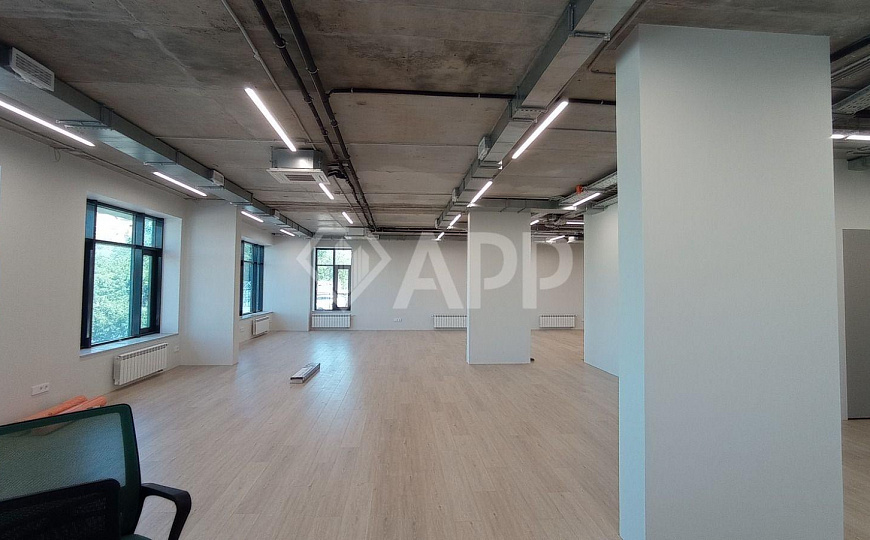 Сдам офисное помещение, 271 м² фото