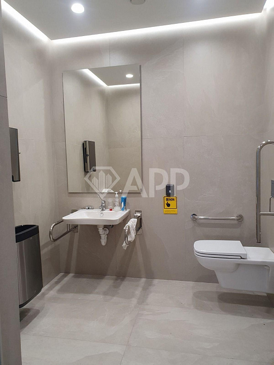 Сдам офисное помещение, 271 м² фото