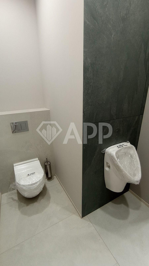 Сдам офисное помещение, 271 м² фото