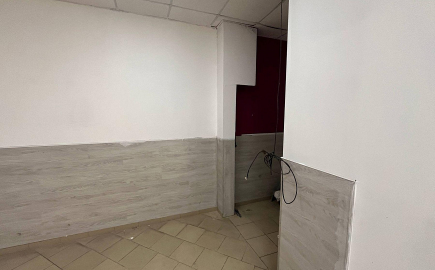 Помещение. Земля. Центр. Строительство фото