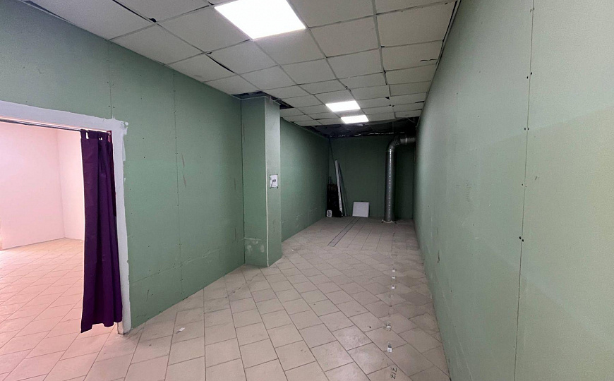 Помещение. Земля. Центр. Строительство фото