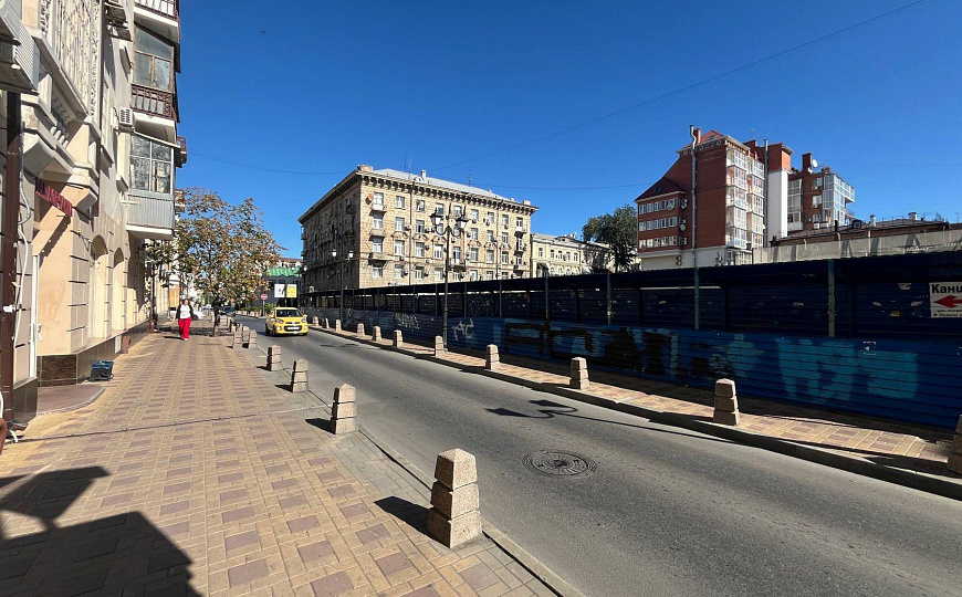 Помещение. Земля. Центр. Строительство фото