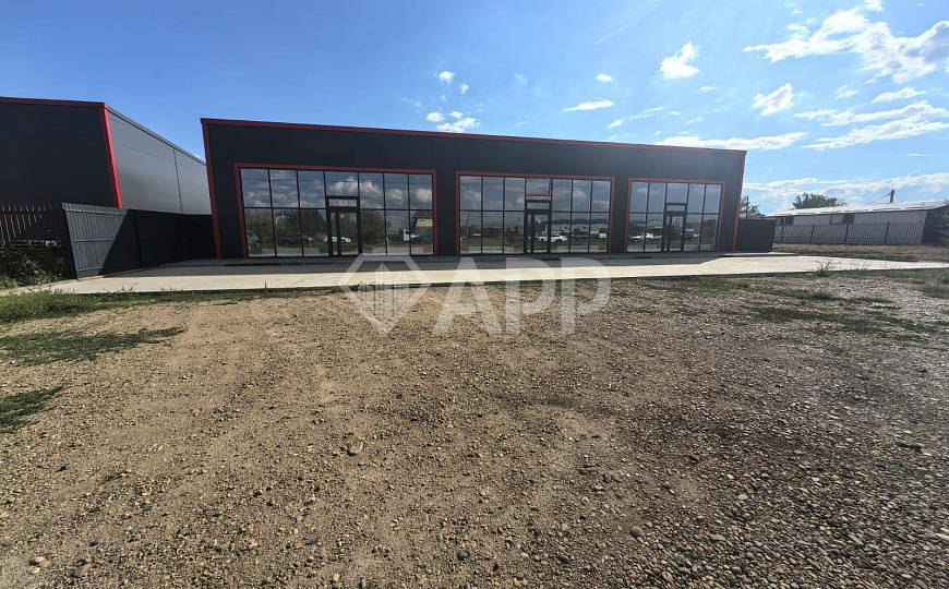 Сдаю 1 этаж 1 линия с ремонтом, 365 м² фото
