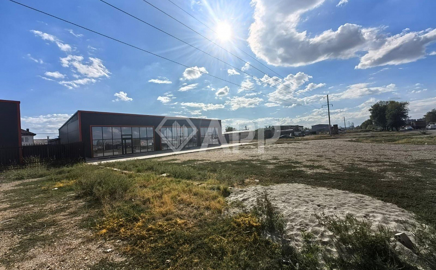 Сдаю 1 этаж 1 линия с ремонтом, 365 м² фото