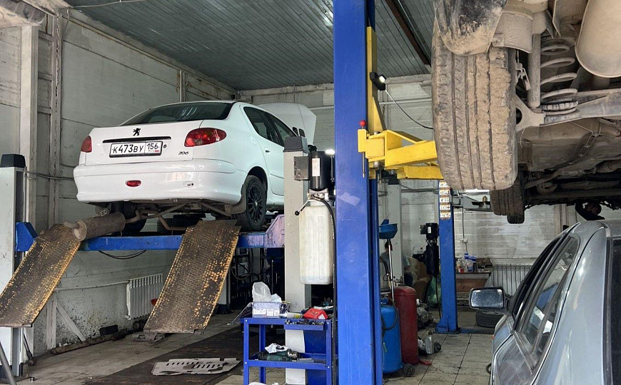 База Автосервиса  3187.98м2 с кран-балкой фото