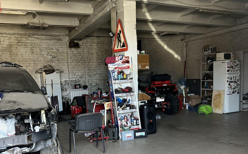 База Автосервиса  3187.98м2 с кран-балкой фото