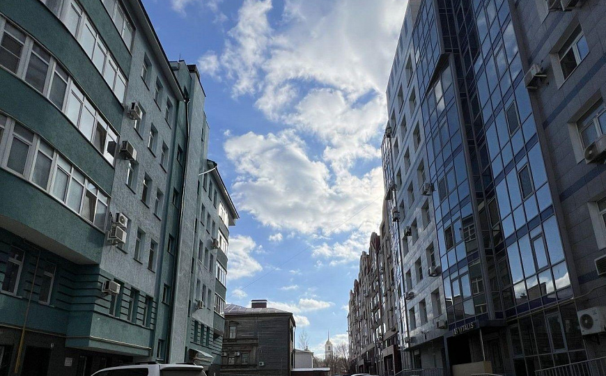 Офис 127 м² с кабинетной нарезкой  фото