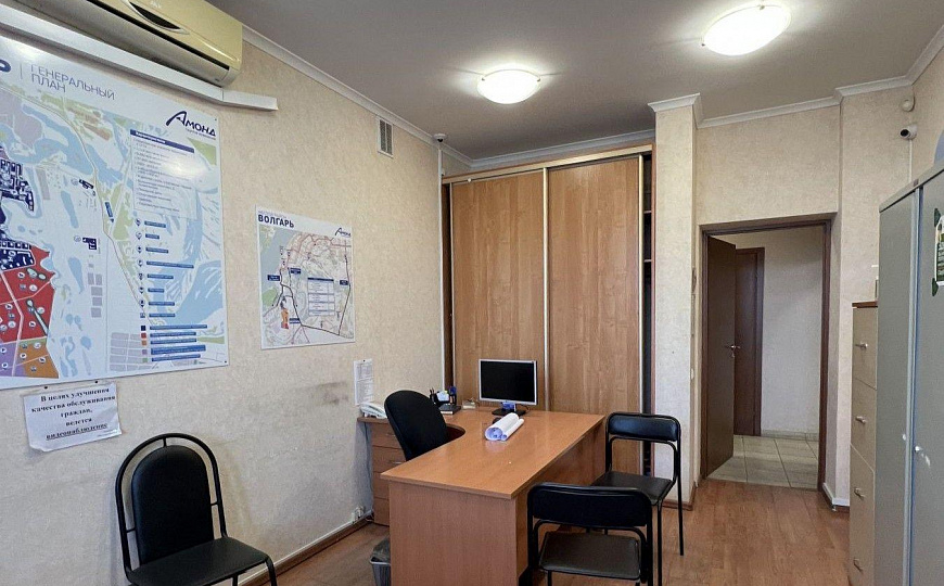 Офис 127 м² с кабинетной нарезкой  фото