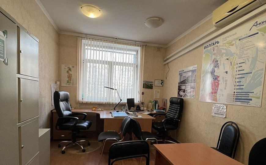 Офис 127 м² с кабинетной нарезкой  фото