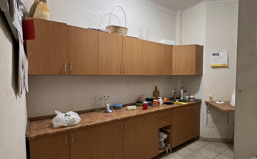 Офис 127 м² с кабинетной нарезкой  фото