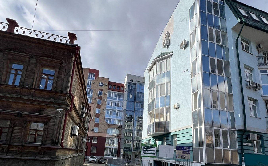 Офис 127 м² с кабинетной нарезкой  фото