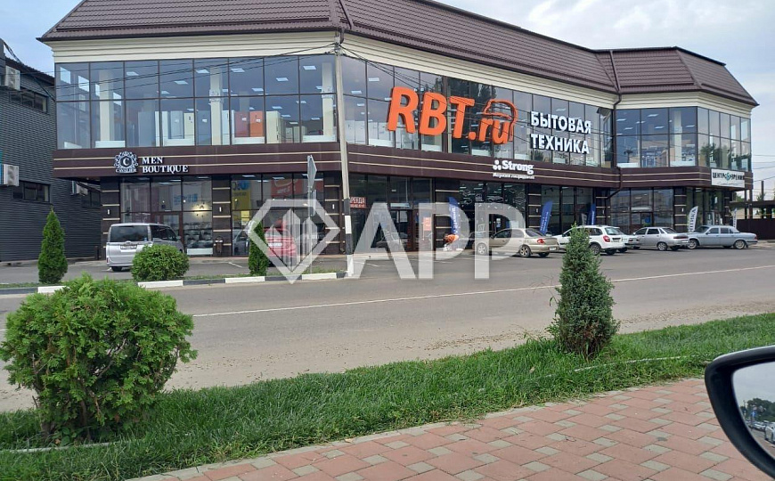 Сдам торговое помещение, 400 м² до 1560м² фото