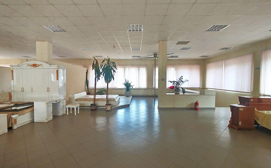 Сдам отдельно стоящее здание, 328 м² фото