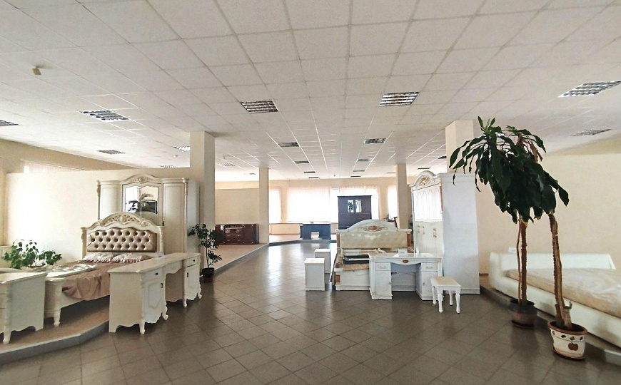 Сдам отдельно стоящее здание, 328 м² фото