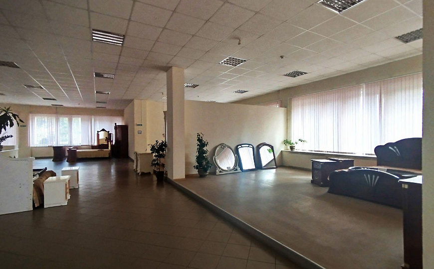 Сдам отдельно стоящее здание, 328 м² фото