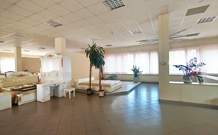 Сдам отдельно стоящее здание, 328 м² фото