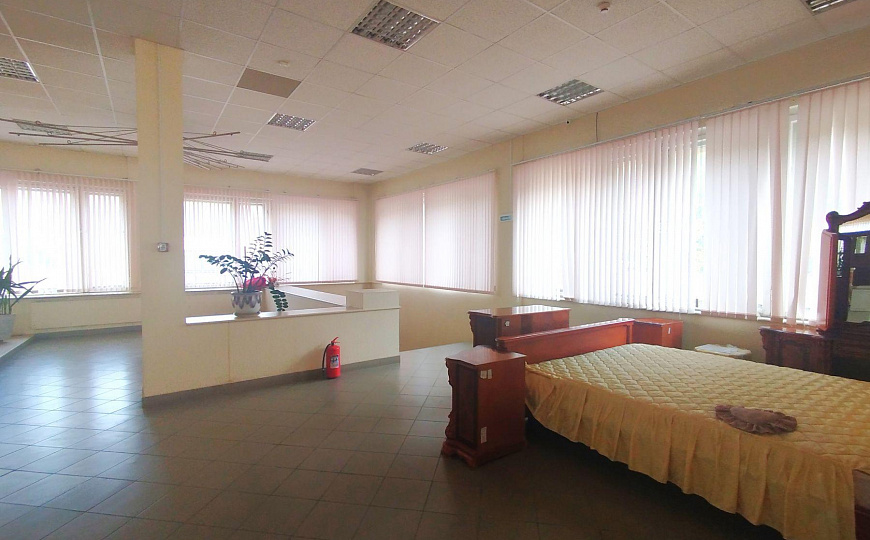 Сдам отдельно стоящее здание, 328 м² фото