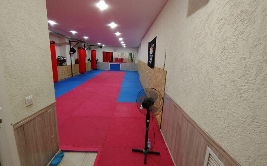  Помещение на цокольном этаже, 157 м² фото