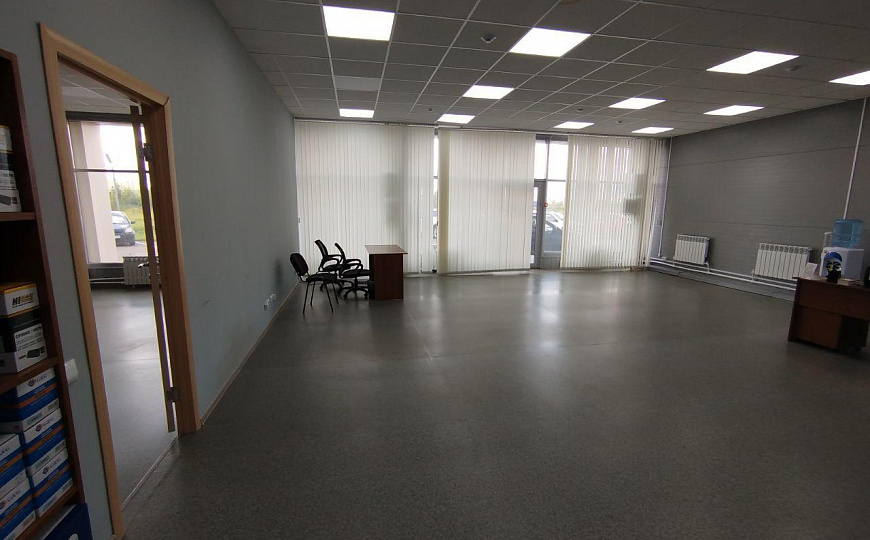 Сдаётся торгово-складское помещение с офисами, 1400кв фото