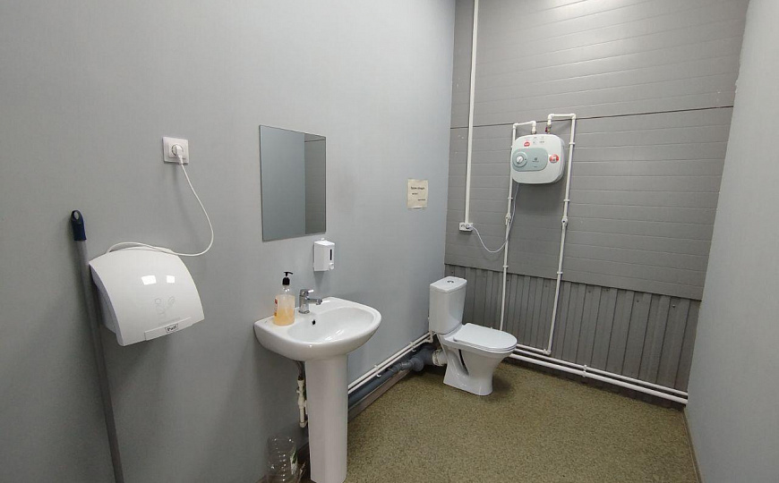 Сдаётся торгово-складское помещение с офисами, 1400кв фото