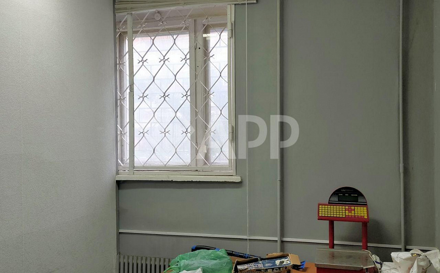 Сдаю 107м² на первом этаже первой линии фото