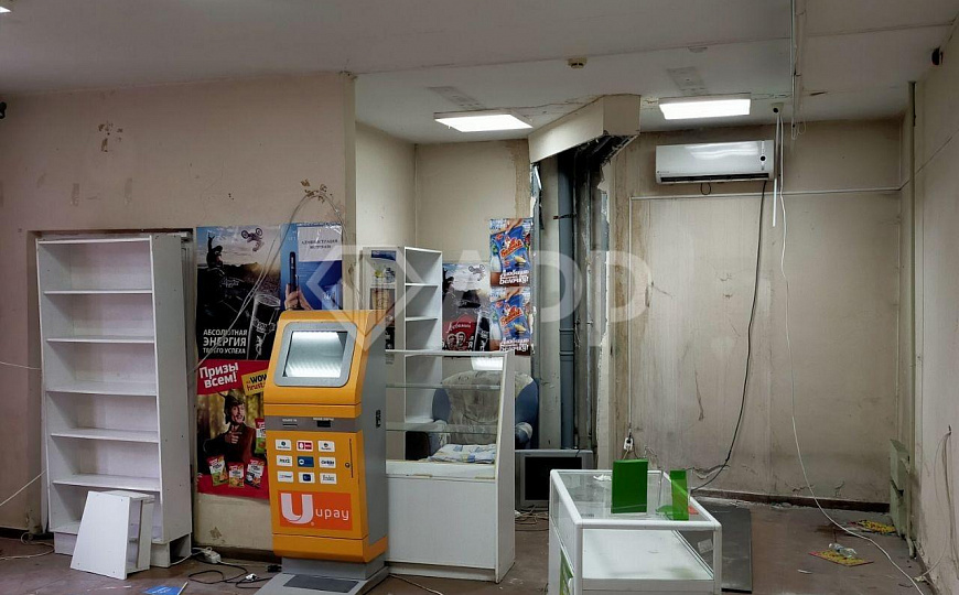 Сдаю 107м² на первом этаже первой линии фото