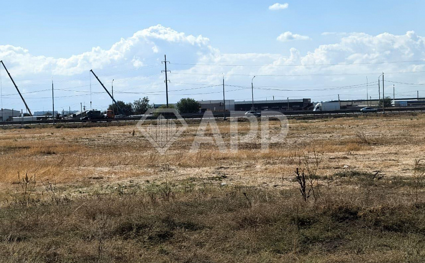 Продаю земельный участок, 3,6 гектар фото