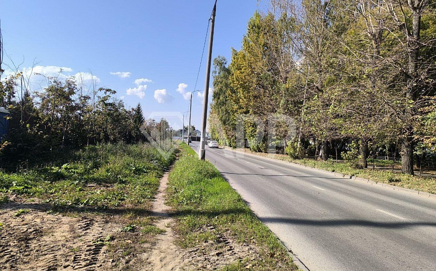Сдаю 346м² в спальном районе, на трафике! фото