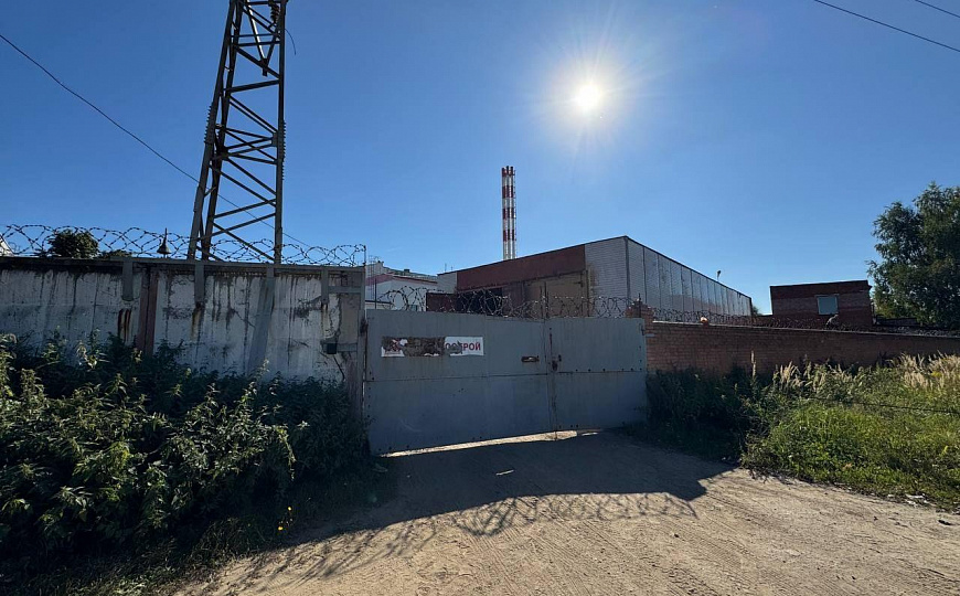 Склад с прилегающей территорией фото