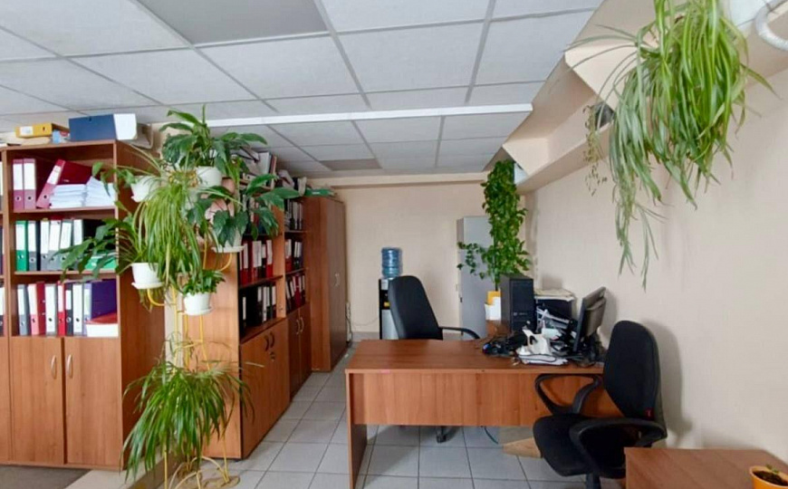 Продажа завода 13000 м2 с арендаторами фото