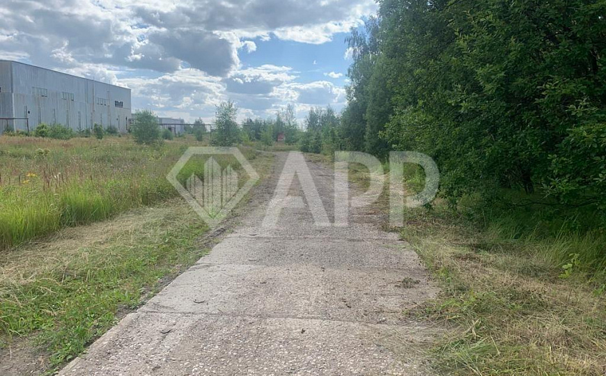 Продам производственное здание 10 000 кв.м. фото