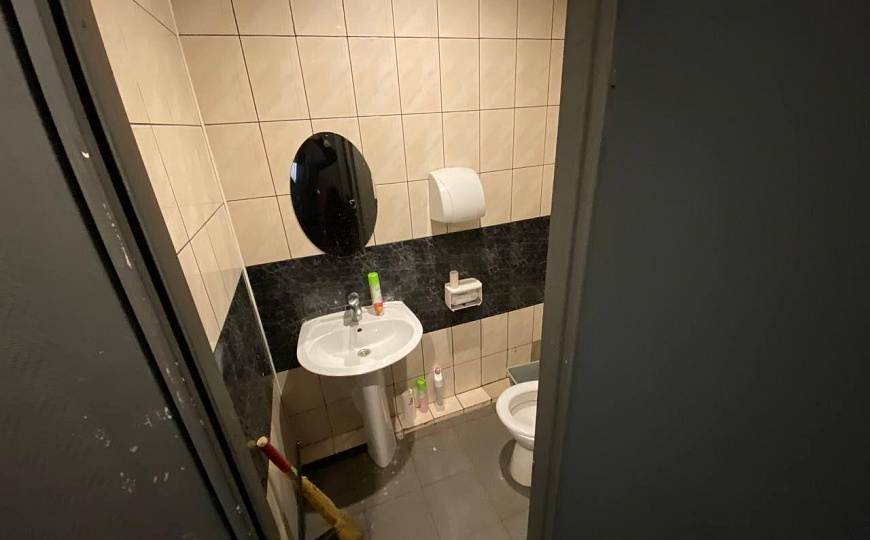 Продается помещение свободного назначения фото